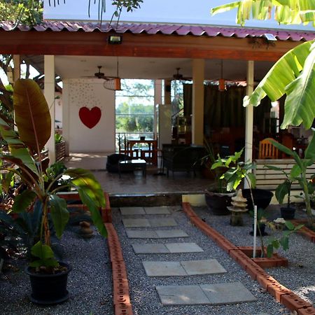 The Hillside Pranburi Resort Bagian luar foto
