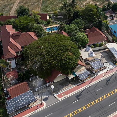 The Hillside Pranburi Resort Bagian luar foto