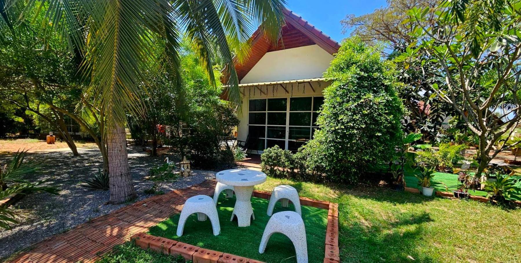 The Hillside Pranburi Resort Bagian luar foto