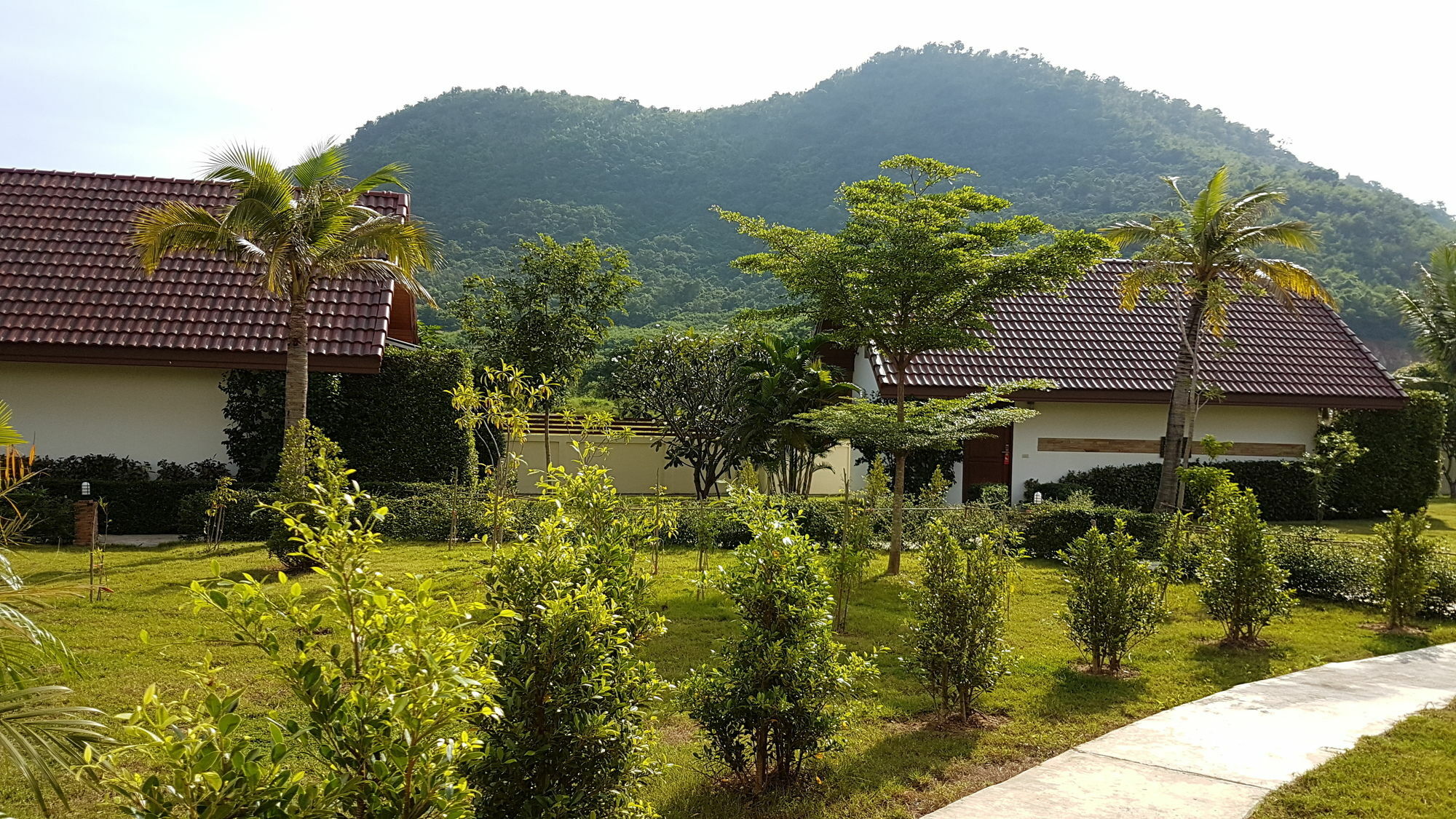 The Hillside Pranburi Resort Bagian luar foto